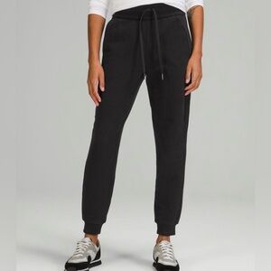Lululemon Scuba High-Rise Jogger Black